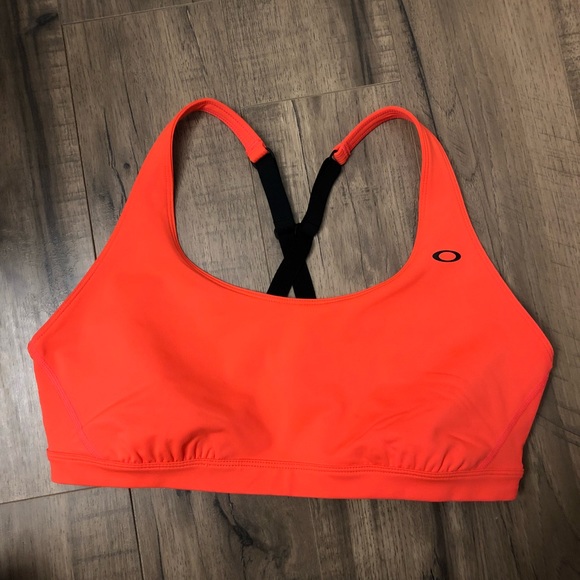 oakley sports bra